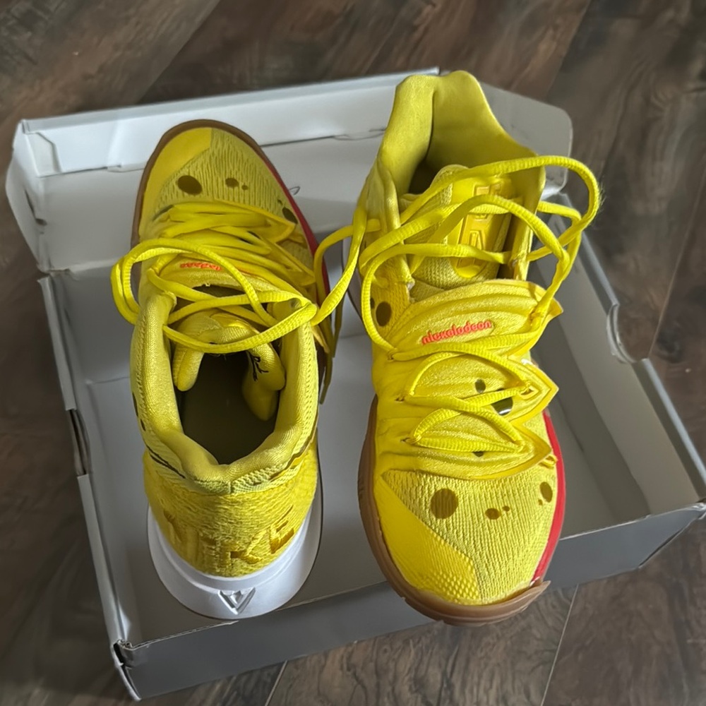 Kyrie SpongeBob edition